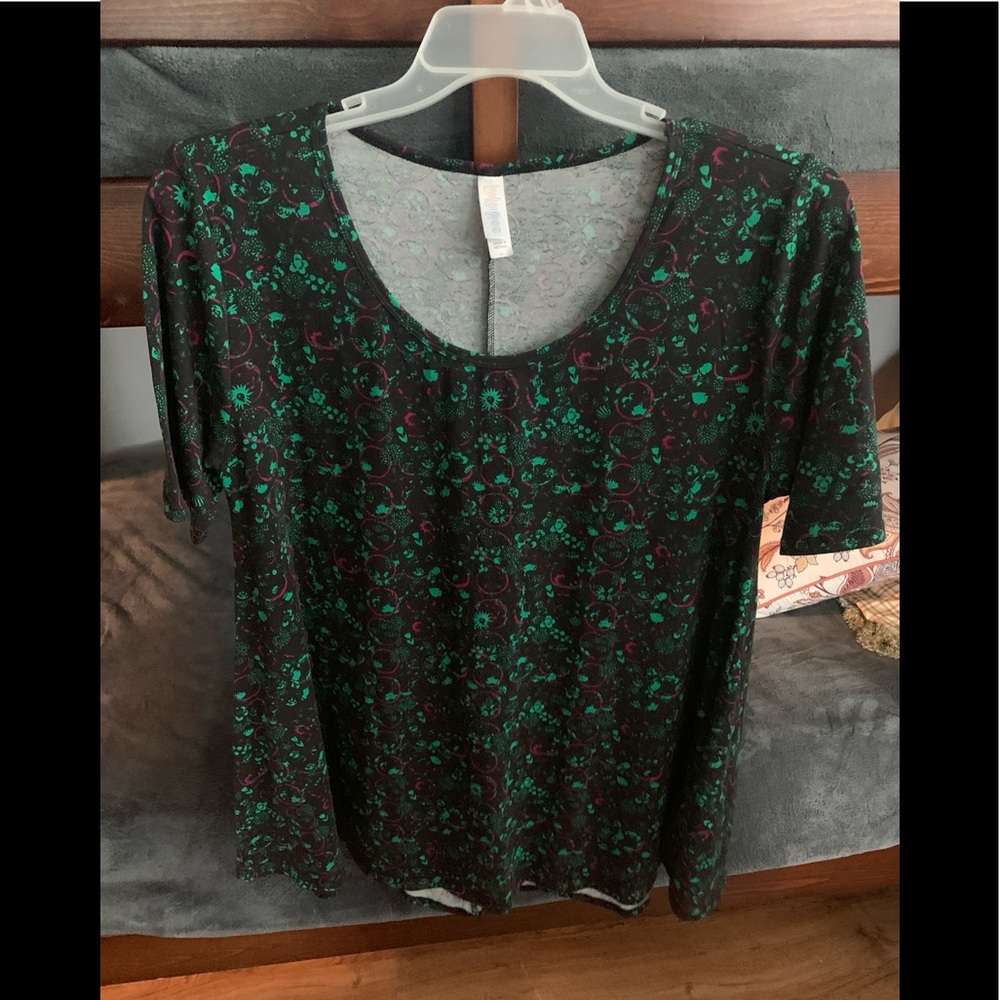 LulaRoe Perfect T